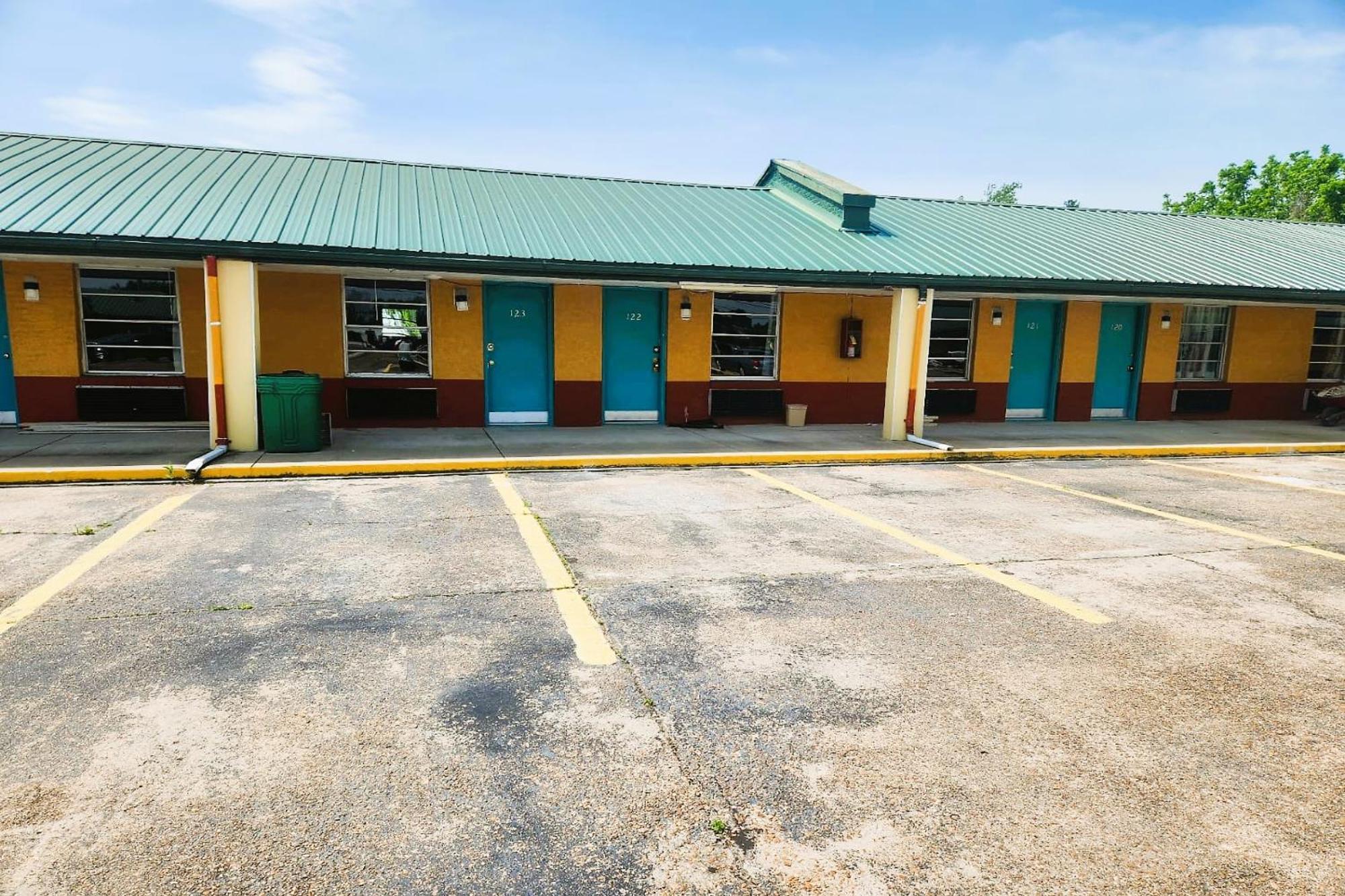 Travel Inn By Oyo, Hwy 80 - Jackson Luaran gambar